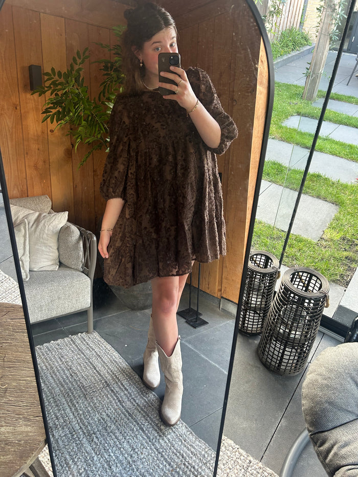 By Sanique | Feather dress bruin