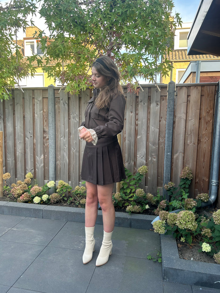 By Sanique | Blazer bruin